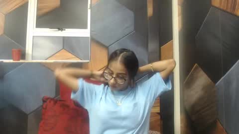 Snapshot of indianarmani chatting on 18, 1, 2025 Armani online show from 18, 1, 2025