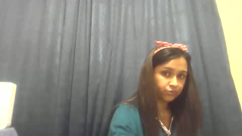 Snapshot of indiancutiexo chatting on 2, 10, 2025 indiancutiexo online show from 2, 10, 2025