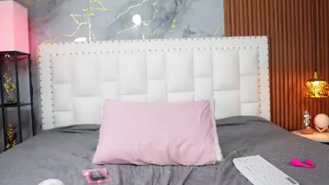 Snapshot of indiancutiie chatting on 12, 6, 2026 LITTLE AINHOA online show from 12, 6, 2026