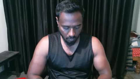Snapshot of indiandesiguys2023 chatting on 26, 1, 2025 indian guys for you online show from 26, 1, 2025