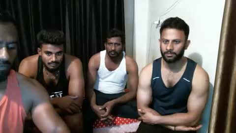 Snapshot of indiandesiguys2023 chatting on 4, 10, 2025 indian guys for you online show from 4, 10, 2025