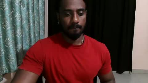 Snapshot of indiandesiguys2023 chatting on 28, 4, 2026 indian guys for you online show from 28, 4, 2026