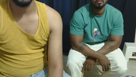 Snapshot of indiandesiguys2023 chatting on 22, 5, 2026 indian guys for you online show from 22, 5, 2026