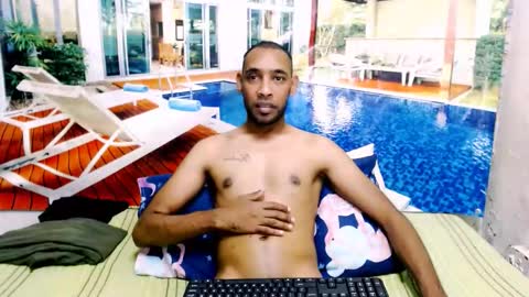 Snapshot of indianmagicmike69 chatting on 28, 10, 2025 indianmagicmike69 online show from 28, 10, 2025