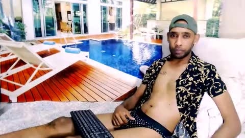 Snapshot of indianmagicmike69 chatting on 27, 11, 2025 indianmagicmike69 online show from 27, 11, 2025