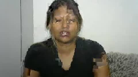 indianqtpie6 online show from 6, 10, 2025