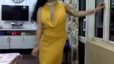 Radha online show from 18, 12, 2025