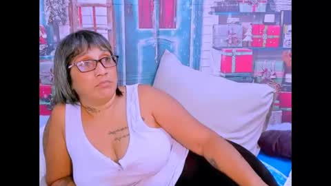 indianroxy27 online show from 20, 12, 2025