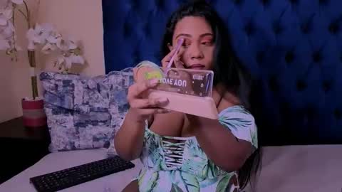 Snapshot of indiansapphirex chatting on 4, 11, 2025 indiansapphirex online show from 4, 11, 2025