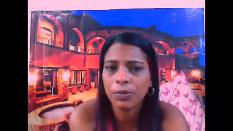 indiansexyass4u2luv online show from 24, 1, 2025