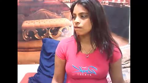 indiansexyass4u2luv online show from 9, 2, 2025