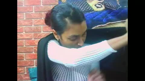 Snapshot of indiansexybutt4u2luv chatting on 24, 6, 2026 indiansexybutt4u2luv online show from 24, 6, 2026