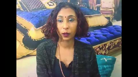 Snapshot of indiansexybutt4u2luv chatting on 7, 7, 2026 indiansexybutt4u2luv online show from 7, 7, 2026