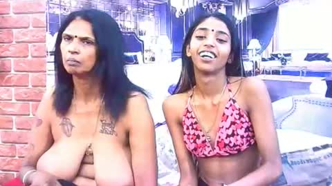 Snapshot of indiansexyslender4u2luv chatting on 16, 11, 2025 indiansexyslender4u2luv online show from 16, 11, 2025