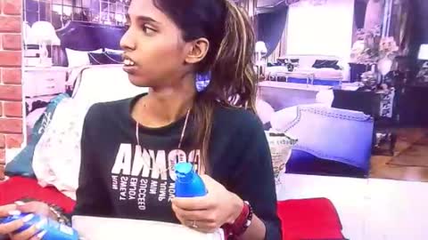 Snapshot of indiansexyslender4u2luv chatting on 24, 11, 2025 indiansexyslender4u2luv online show from 24, 11, 2025