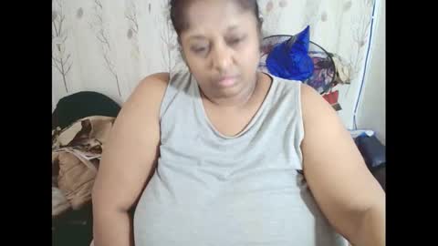 Snapshot of indiantasha chatting on 31, 10, 2025 indiantasha online show from 31, 10, 2025