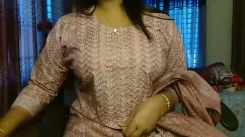 Snapshot of indiantina chatting on 26, 11, 2025 tina online show from 26, 11, 2025