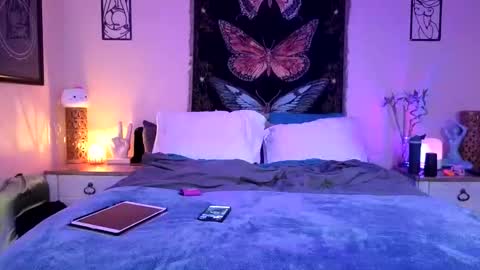 Indigo Bay online show from 9, 6, 2026