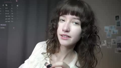 Snapshot of indiramcclamroch chatting on 26, 5, 2026 My name Nancy online show from 26, 5, 2026