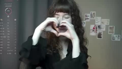 Snapshot of indiramcclamroch chatting on 13, 6, 2026 My name Nancy online show from 13, 6, 2026