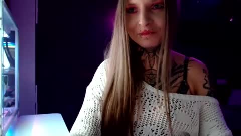 Snapshot of inesdesire chatting on 13, 2, 2025 InesDesire online show from 13, 2, 2025