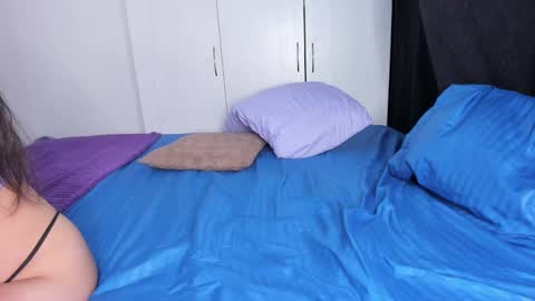 Samantha and chris online show from 18, 2, 2025