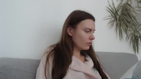 Snapshot of infinitiq45 chatting on 26, 12, 2024 Sweet girl online show from 26, 12, 2024