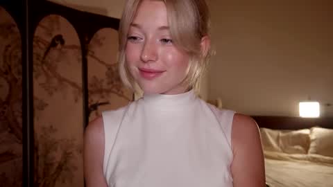 Snapshot of infinitysoul_ chatting on 3, 11, 2025 Alexa..  Inst     Fansly infinitysoul  online show from 3, 11, 2025