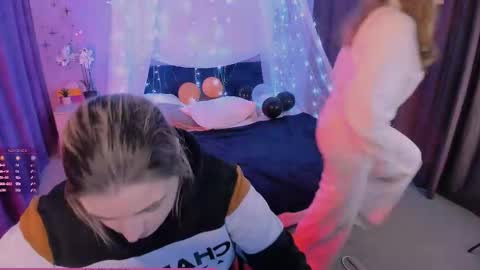 Snapshot of inga_gree chatting on 2, 11, 2025 inga_gree online show from 2, 11, 2025