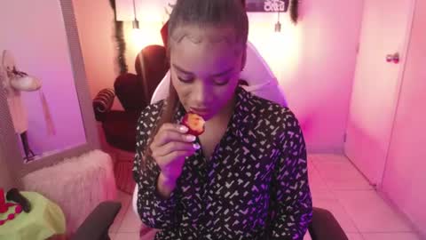 ingrid03_taffur online show from 7, 1, 2026