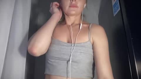 iniva05 online show from 13, 4, 2026