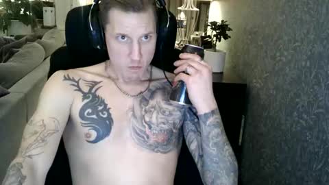 Snapshot of inkedsweed69 chatting on 10, 11, 2025 inkedsweed69 online show from 10, 11, 2025