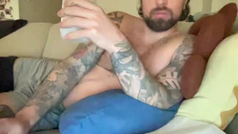 Snapshot of inktyler chatting on 9, 2, 2025 inktyler online show from 9, 2, 2025