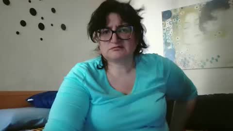 inna46_ online show from 19, 2, 2026