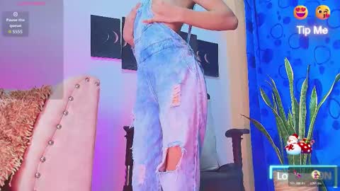 Snapshot of innamebarak chatting on 14, 12, 2025 innamebarak online show from 14, 12, 2025