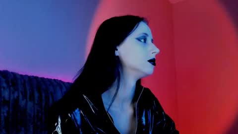 Snapshot of inner_light___ chatting on 18, 10, 2025 Venera online show from 18, 10, 2025