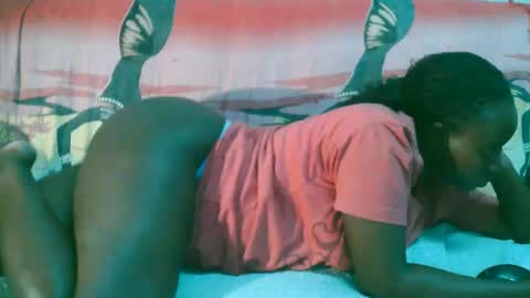 innocent_queen online show from 7, 12, 2024