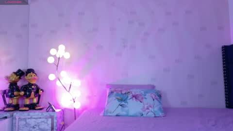 innocenthazel online show from 9, 4, 2026