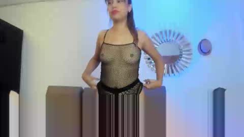 INOCENTEFOX online show from 8, 5, 2026