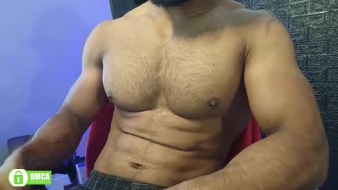 Snapshot of insanestud_miles chatting on 25, 11, 2025 Miles online show from 25, 11, 2025