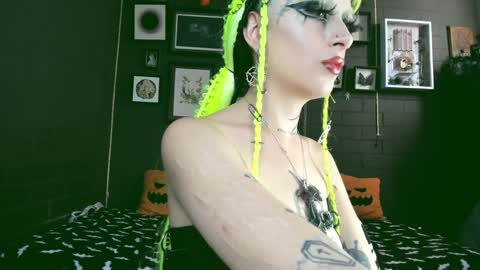   SANIA  online show from 17, 1, 2025