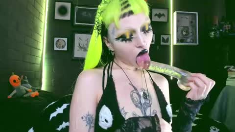   SANIA  online show from 5, 3, 2025