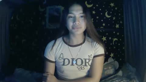 Snapshot of insulting_whoreifica chatting on 13, 1, 2025 MAXINE online show from 13, 1, 2025