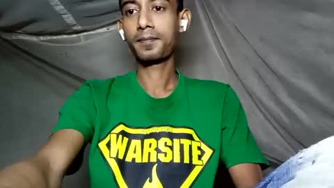 Snapshot of interne8famous chatting on 9, 11, 2025 interne8famous online show from 9, 11, 2025