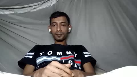 Snapshot of interne8famous chatting on 11, 11, 2025 interne8famous online show from 11, 11, 2025