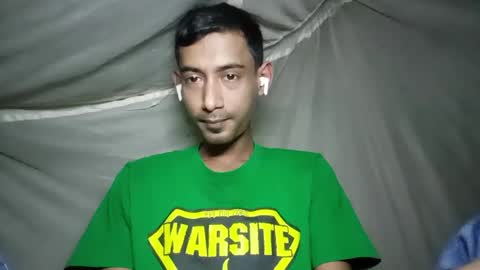 Snapshot of interne8famous chatting on 12, 11, 2025 interne8famous online show from 12, 11, 2025