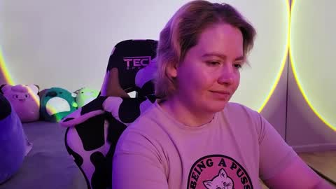 Faye online show from 20, 12, 2024