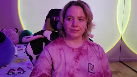 Faye online show from 19, 2, 2025