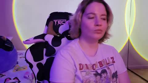 Faye online show from 21, 2, 2025