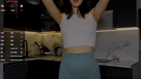 Snapshot of internetsexplorer chatting on 20, 12, 2024 Bernadette Join online show from 20, 12, 2024